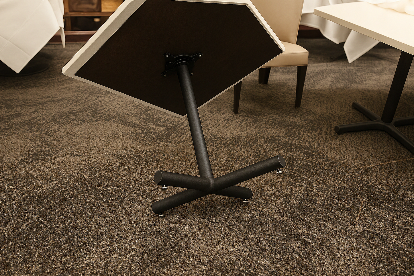 Table Base (CON - Online)