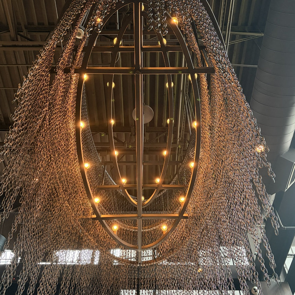 CHANDELIER Chain Curtain with Gold-Tipped Bulbs
