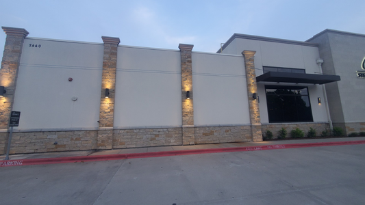 EXTERIOR Up/Down Sconce (PAR 38)
