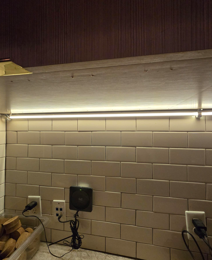 KITCHEN Fluorescent Tube Light