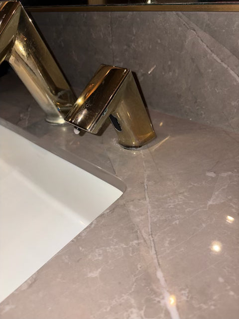 Soap Dispenser - Bathroom (LOG - Online)