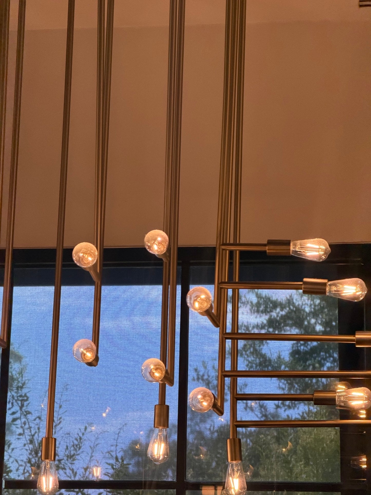 CHANDELIER Carve Cocktail